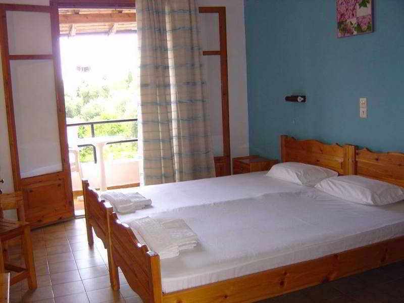 Reggis Apartments Dassia  Esterno foto